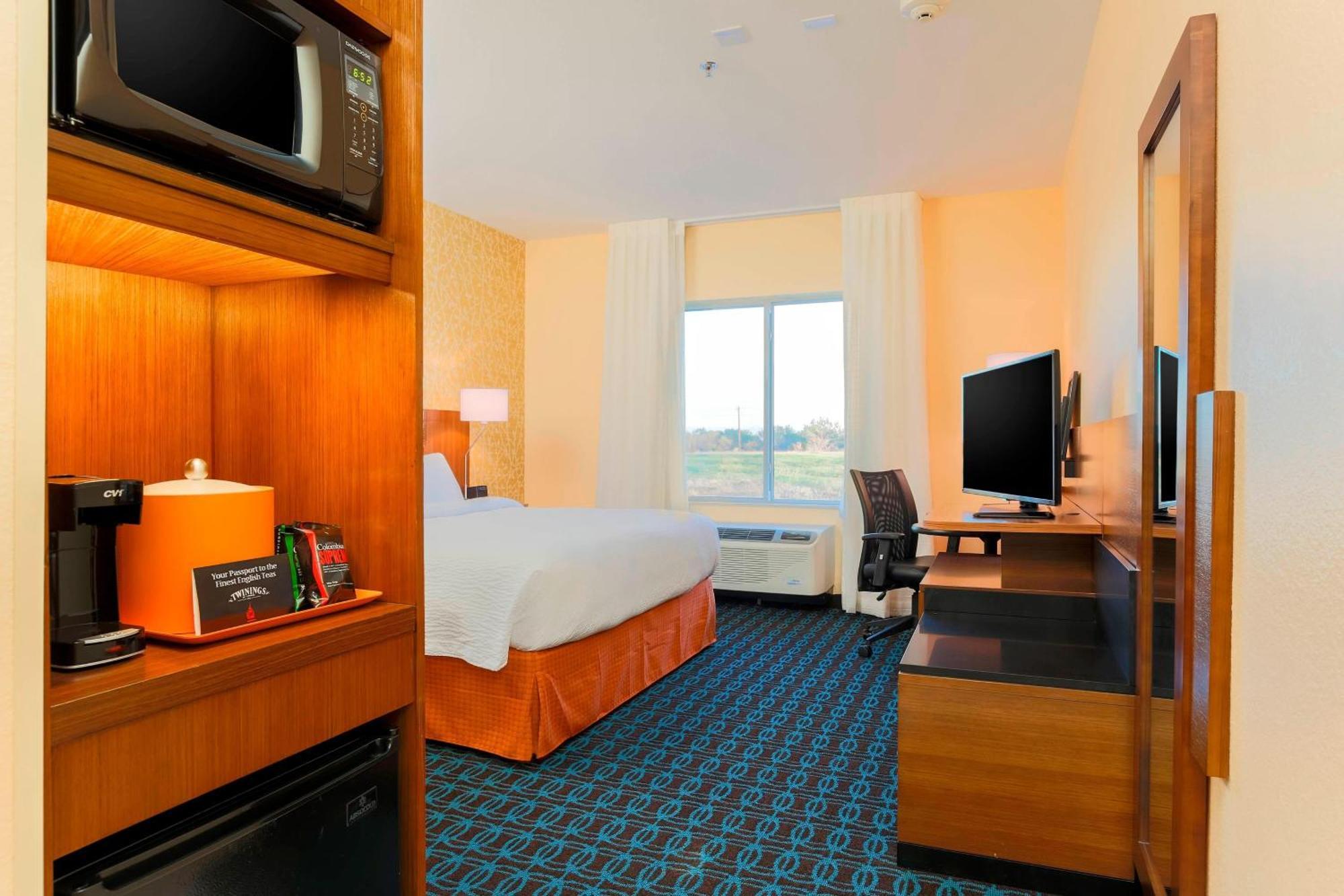 Fairfield Inn & Suites By Marriott Pleasanton Εξωτερικό φωτογραφία