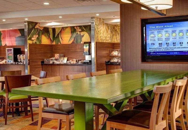 Fairfield Inn & Suites By Marriott Pleasanton Εξωτερικό φωτογραφία